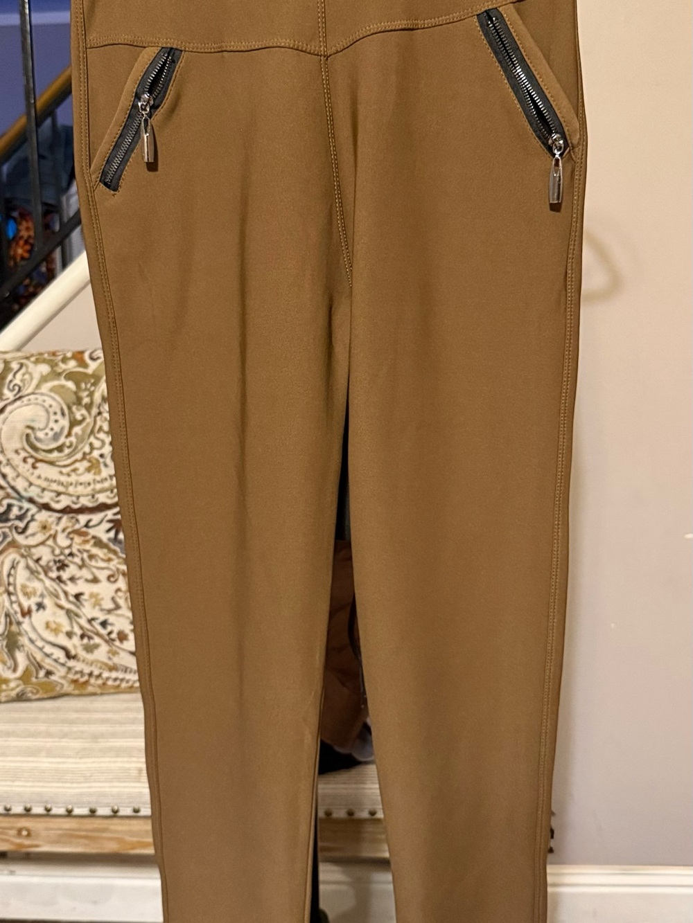 Coco + Carmen Sleek Pull-On Chinos in Brown with Zip Pockets